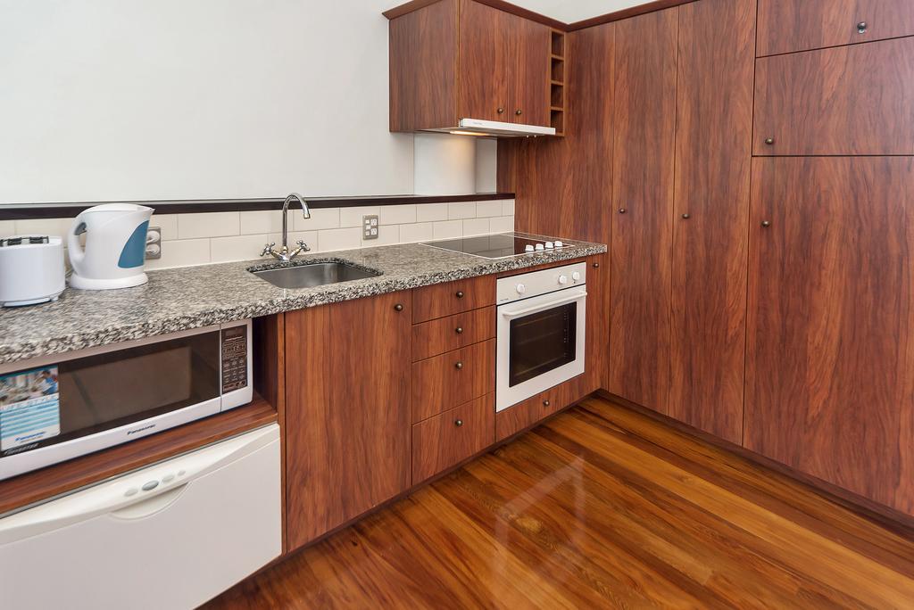 Princes Wharf - Private Apartments Окленд Екстер'єр фото